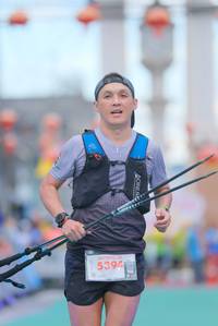 BIB: 5394
                            <button type="button" onclick="openModal(21764982)" class="btn btn-primary btn-sm float-right btn-popup" data-toggle="modal" data-target=".modal-high-quality">
                        <i class="fas fa-shopping-cart"></i> Add to Cart
                    </button>
                                            <button type="button" onclick="isThisMe(21764982, true)" class="btn btn-success btn-sm float-right btn-popup btn-isme hidden" data-toggle="tooltip" data-placement="bottom" title="นี่คือรูปของคุณใช่ไหม คลิกที่นี่เพื่อเอาเข้าอัลบั้ม">
                        <i class="fas fa-plus"></i> Add to album
                    </button>
                    <button type="button" onclick="isThisMe(21764982, false)" class="btn btn-warning btn-sm float-right btn-popup btn-isnotme hidden">
                        <i class="fas fa-ban"></i> Remove from album
                    </button>